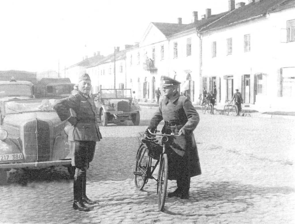 Wrzesień 1939, po wkroczeniu wojsk niemieckich do Końskich